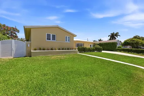 504 Bay Road North Palm Beach FL 33408