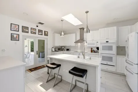 504 Bay Road North Palm Beach FL 33408