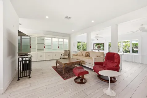 504 Bay Road North Palm Beach FL 33408