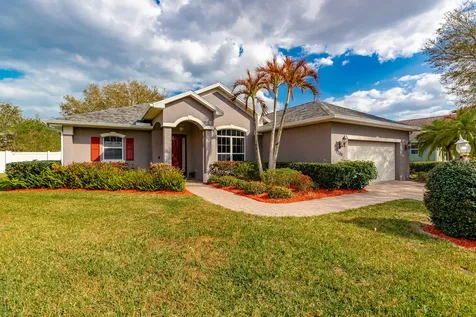 240 SW Champagne Court Court SW Vero Beach FL 32968
