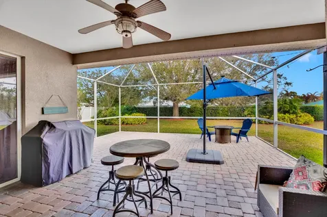 240 SW Champagne Court Court SW Vero Beach FL 32968