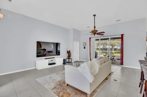 240 SW Champagne Court Court SW Vero Beach FL 32968