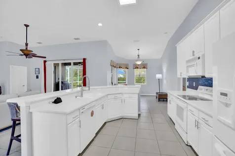240 SW Champagne Court Court SW Vero Beach FL 32968