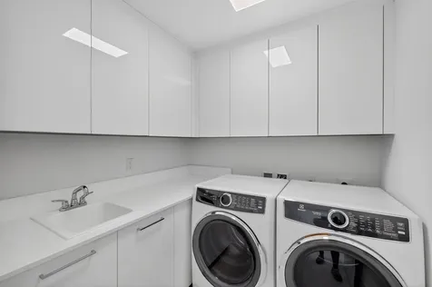 153 N Seabreeze Boulevard Fort Lauderdale FL 33304