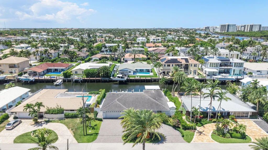 831 Dover Street Boca Raton FL 33487