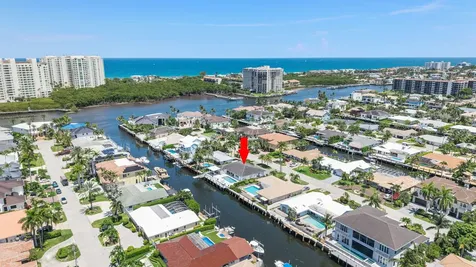 831 Dover Street Boca Raton FL 33487