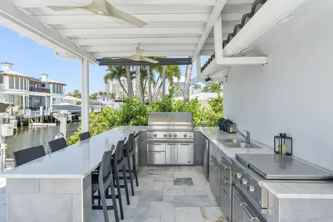 831 Dover Street Boca Raton FL 33487