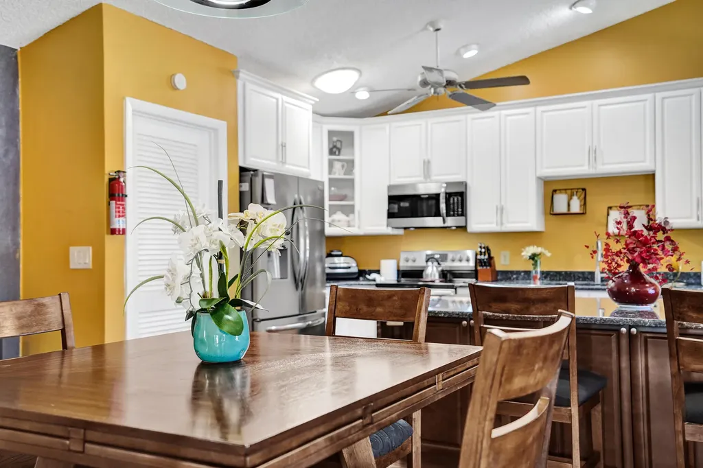 2915 NW 12th Street Delray Beach FL 33445