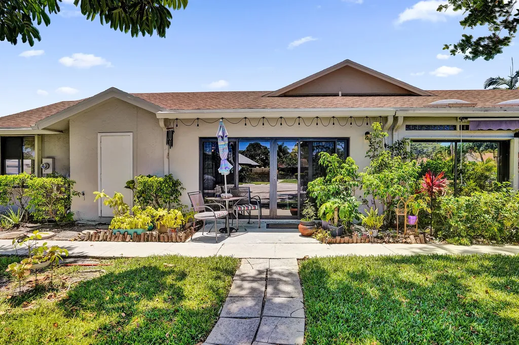 2915 NW 12th Street Delray Beach FL 33445