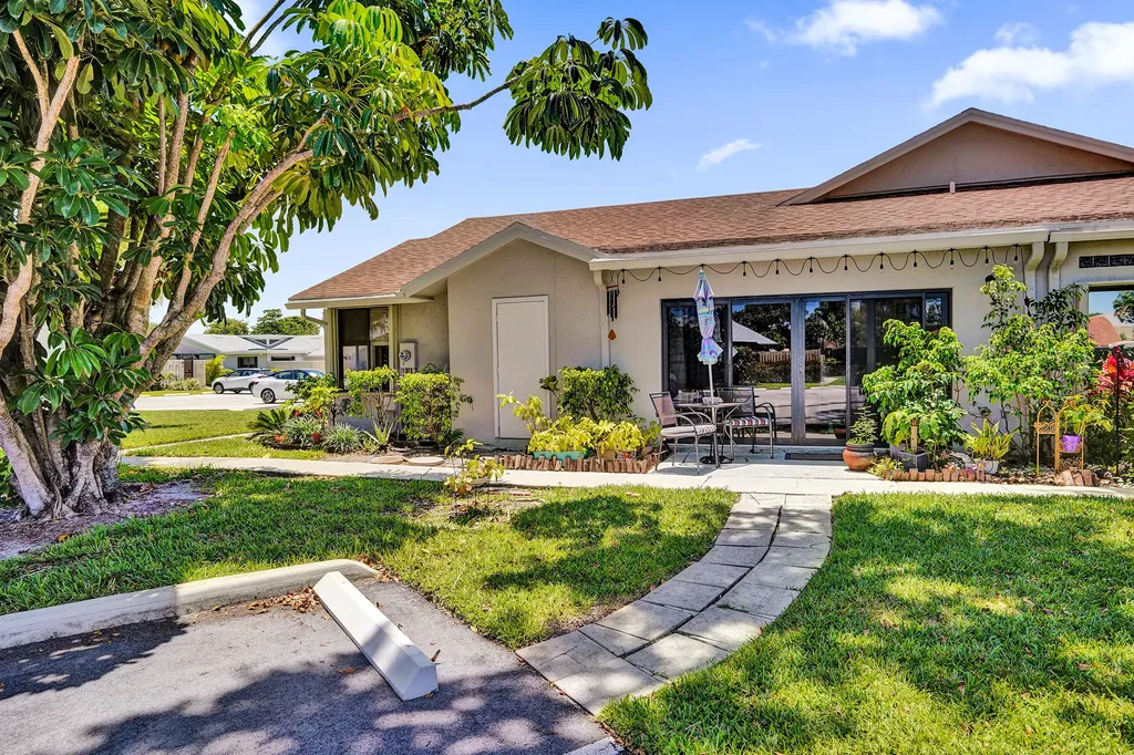 2915 NW 12th Street Delray Beach FL 33445