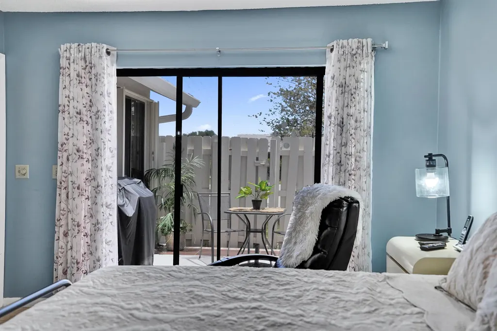 2915 NW 12th Street Delray Beach FL 33445