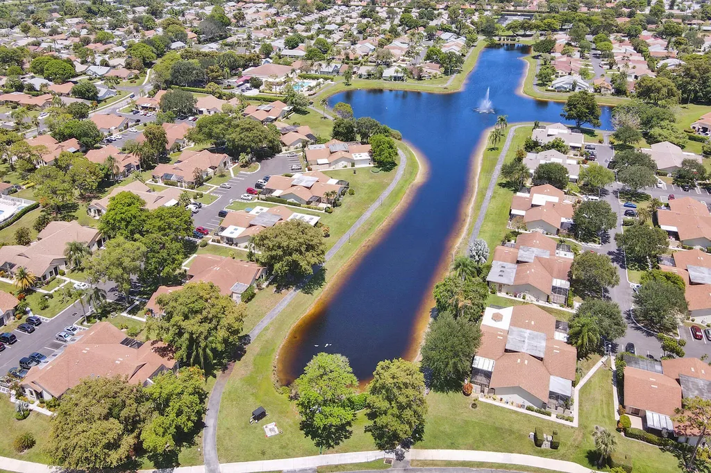 2915 NW 12th Street Delray Beach FL 33445