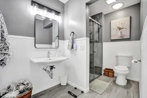 2915 NW 12th Street Delray Beach FL 33445