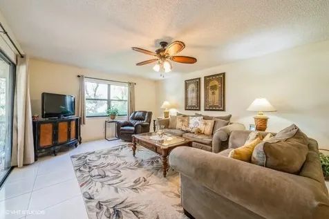 7485 SE Jamestown Terrace Hobe Sound FL 33455