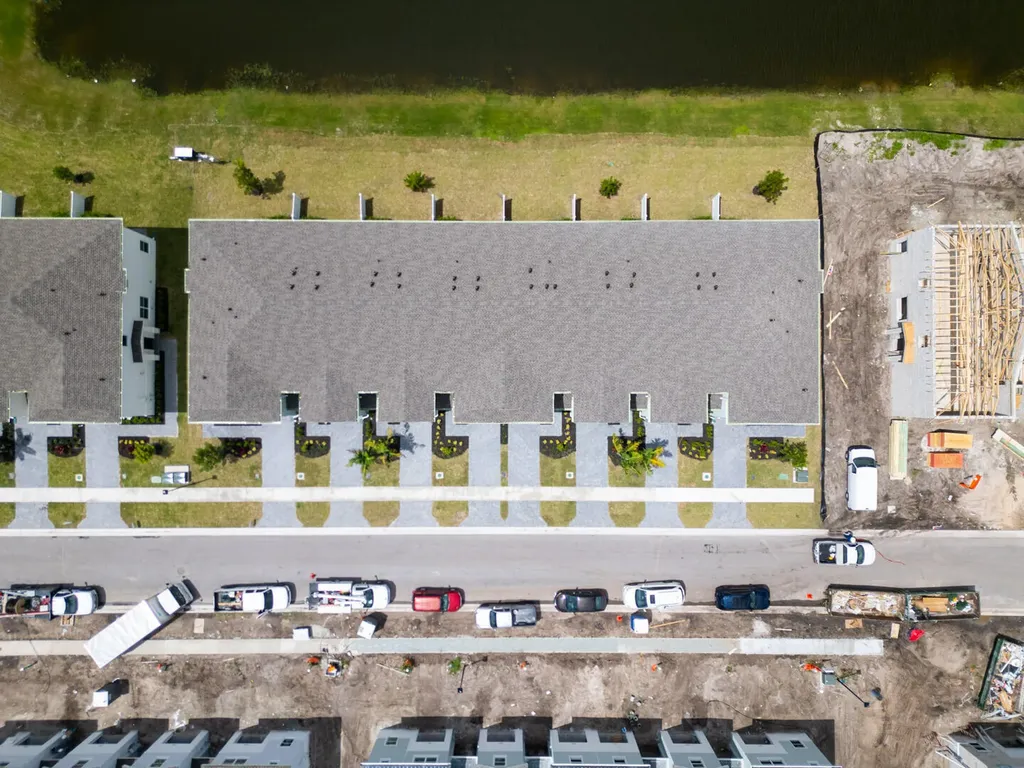 380 SE Crossoak Lane Port St Lucie FL 34984