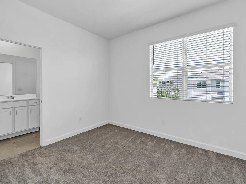 380 SE Crossoak Lane Port St Lucie FL 34984