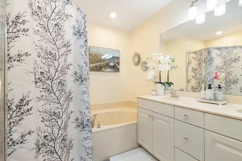 3725 Oleander Terrace Riviera Beach FL 33404