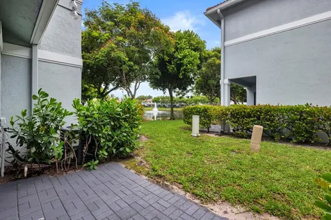 3725 Oleander Terrace Riviera Beach FL 33404
