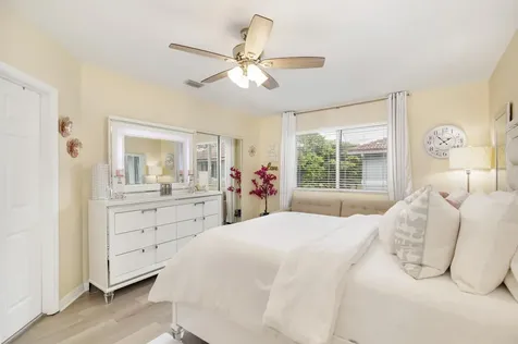 3725 Oleander Terrace Riviera Beach FL 33404