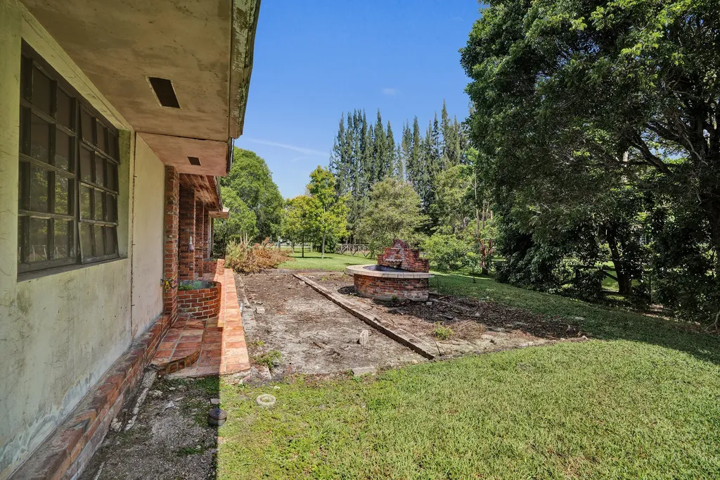 17151 SW 62nd Court Southwest Ranches FL 33331
