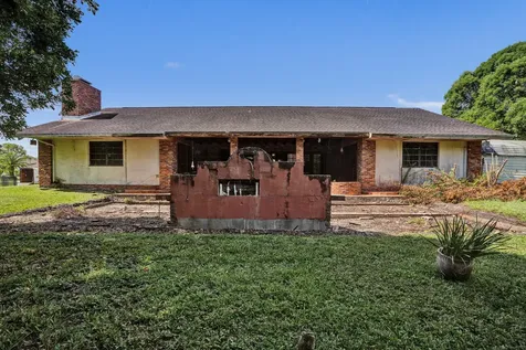 17151 SW 62nd Court Southwest Ranches FL 33331