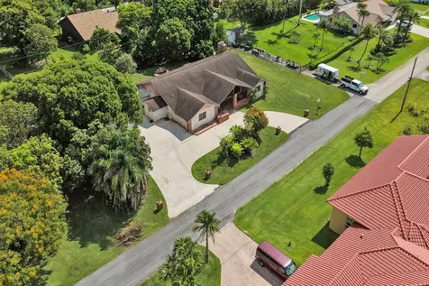 17151 SW 62nd Court Southwest Ranches FL 33331