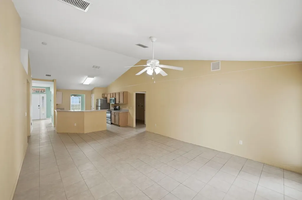1692 SW Lofgren Avenue Port St Lucie FL 34953