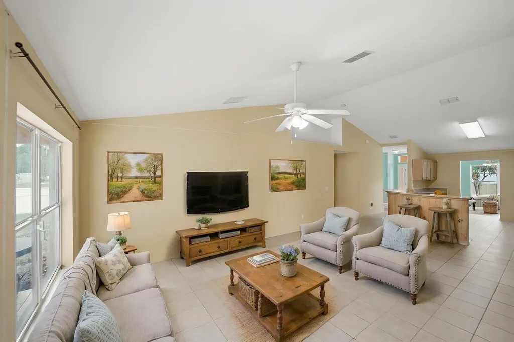 1692 SW Lofgren Avenue Port St Lucie FL 34953