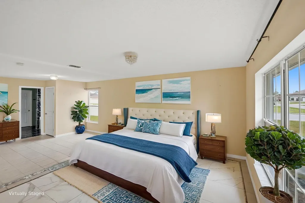 1692 SW Lofgren Avenue Port St Lucie FL 34953