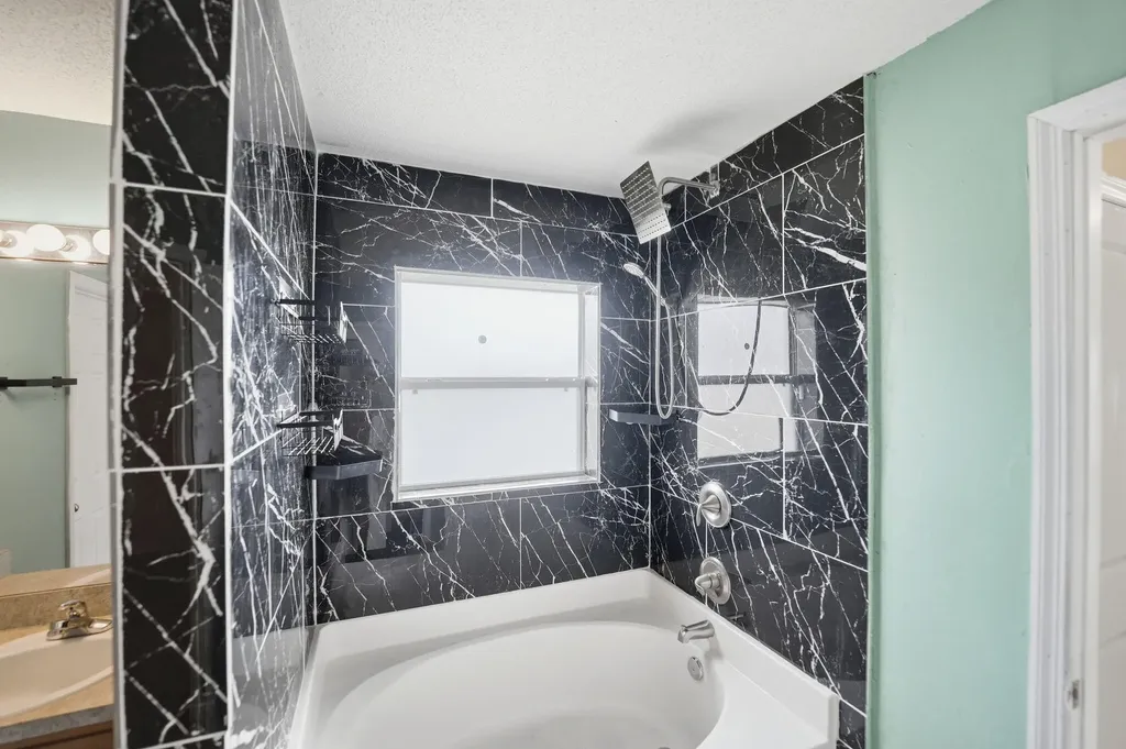 1692 SW Lofgren Avenue Port St Lucie FL 34953