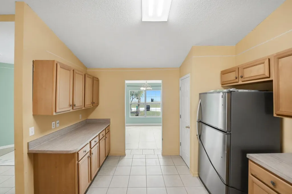 1692 SW Lofgren Avenue Port St Lucie FL 34953
