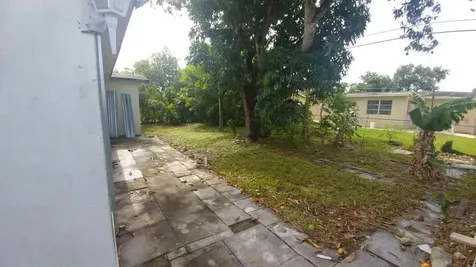 8030 Sunset Strip Sunrise FL 33322
