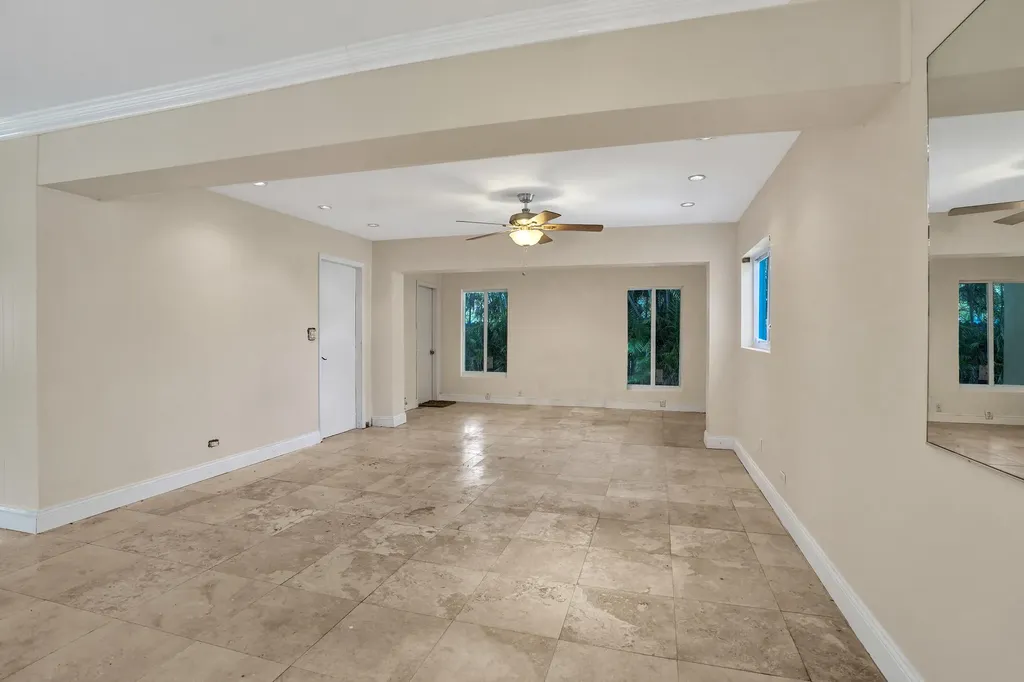 1240 SW 4th Avenue Pompano Beach FL 33060