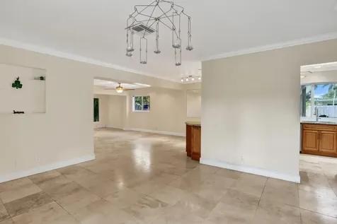 1240 SW 4th Avenue Pompano Beach FL 33060