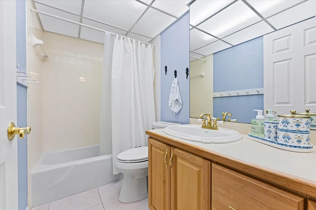 145 S Ocean Avenue Palm Beach Shores FL 33404