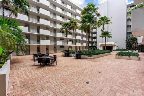 145 S Ocean Avenue Palm Beach Shores FL 33404