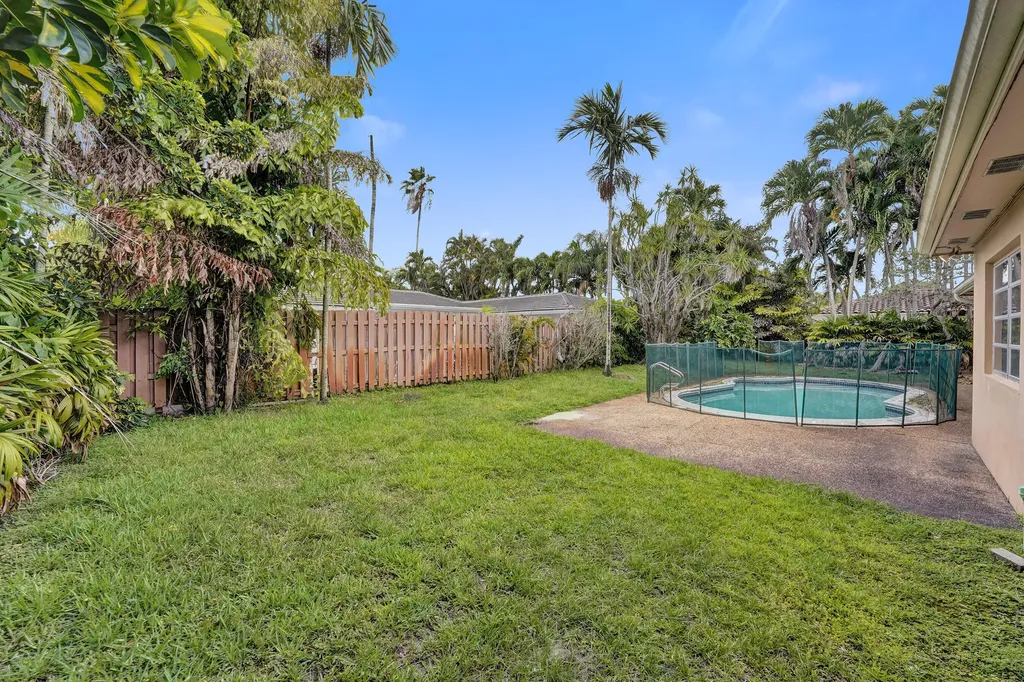 4721 Sarazen Drive Hollywood FL 33021