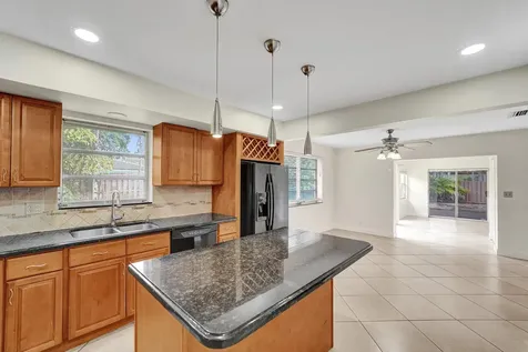 4721 Sarazen Drive Hollywood FL 33021