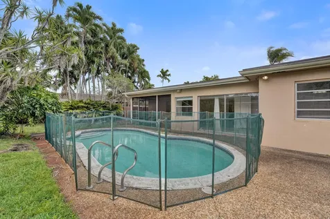 4721 Sarazen Drive Hollywood FL 33021