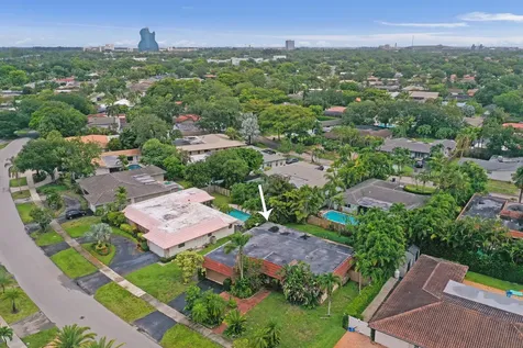 4721 Sarazen Drive Hollywood FL 33021