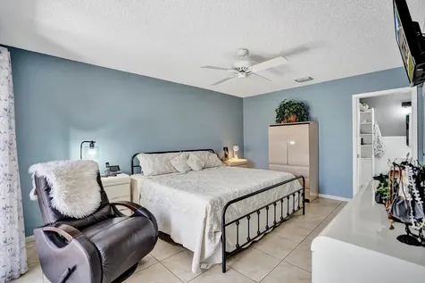 2915 NW 12th Street Delray Beach FL 33445