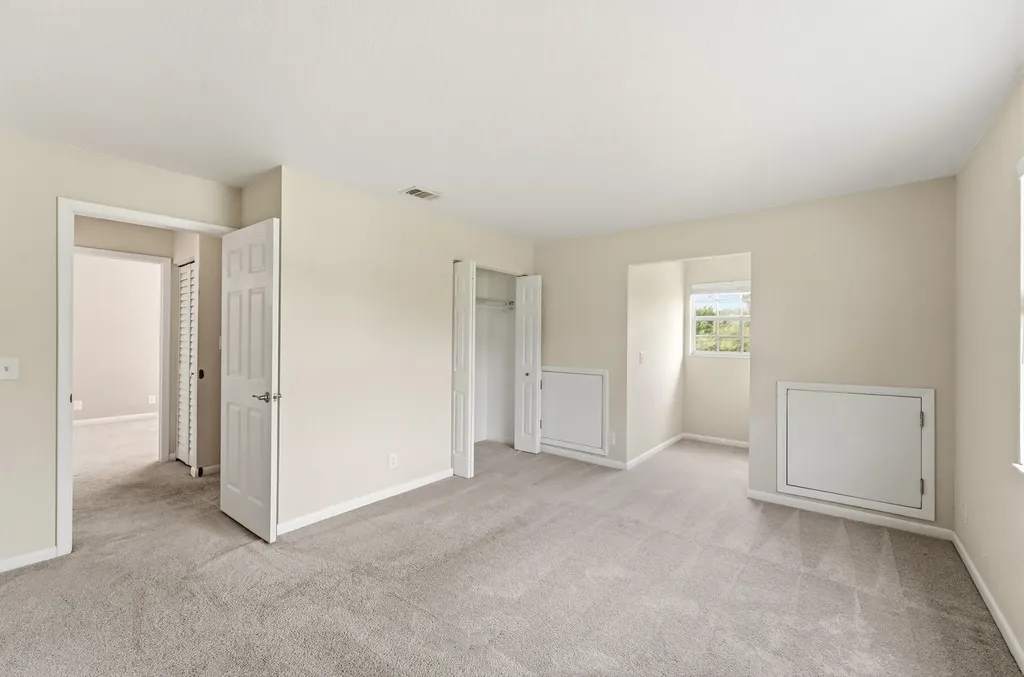 16317 Glasgow Drive E The Acreage FL 33470