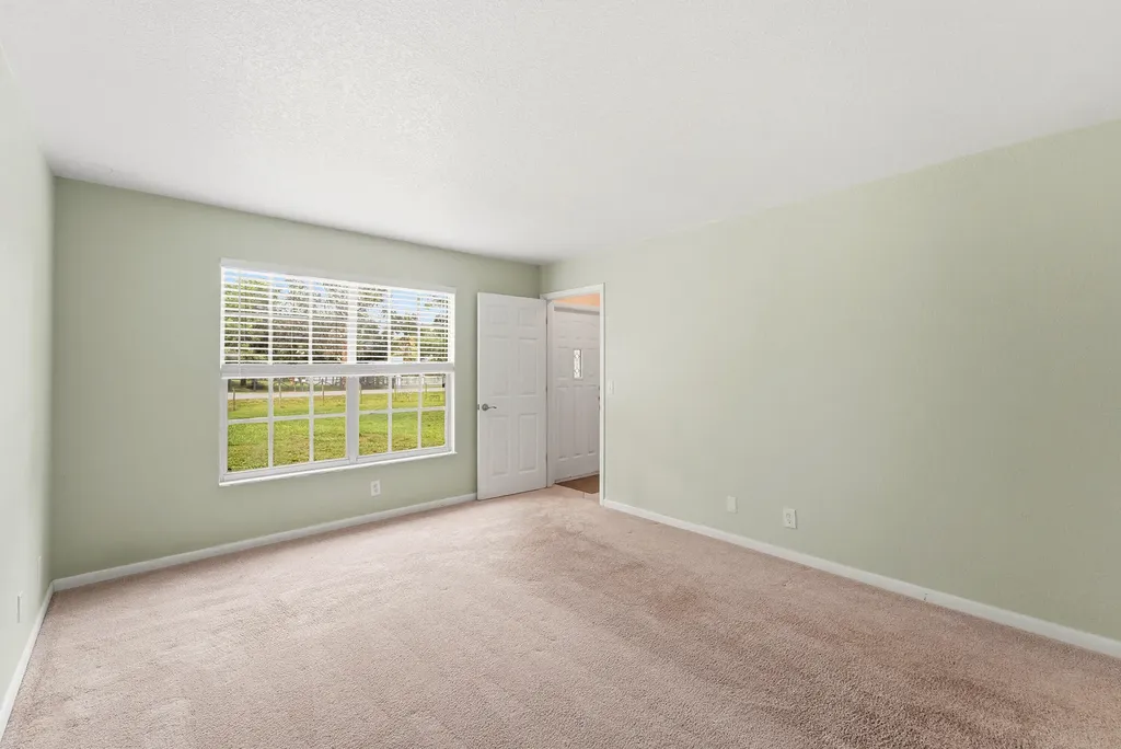 16317 Glasgow Drive E The Acreage FL 33470