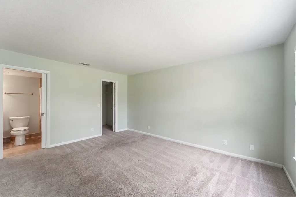 16317 Glasgow Drive E The Acreage FL 33470