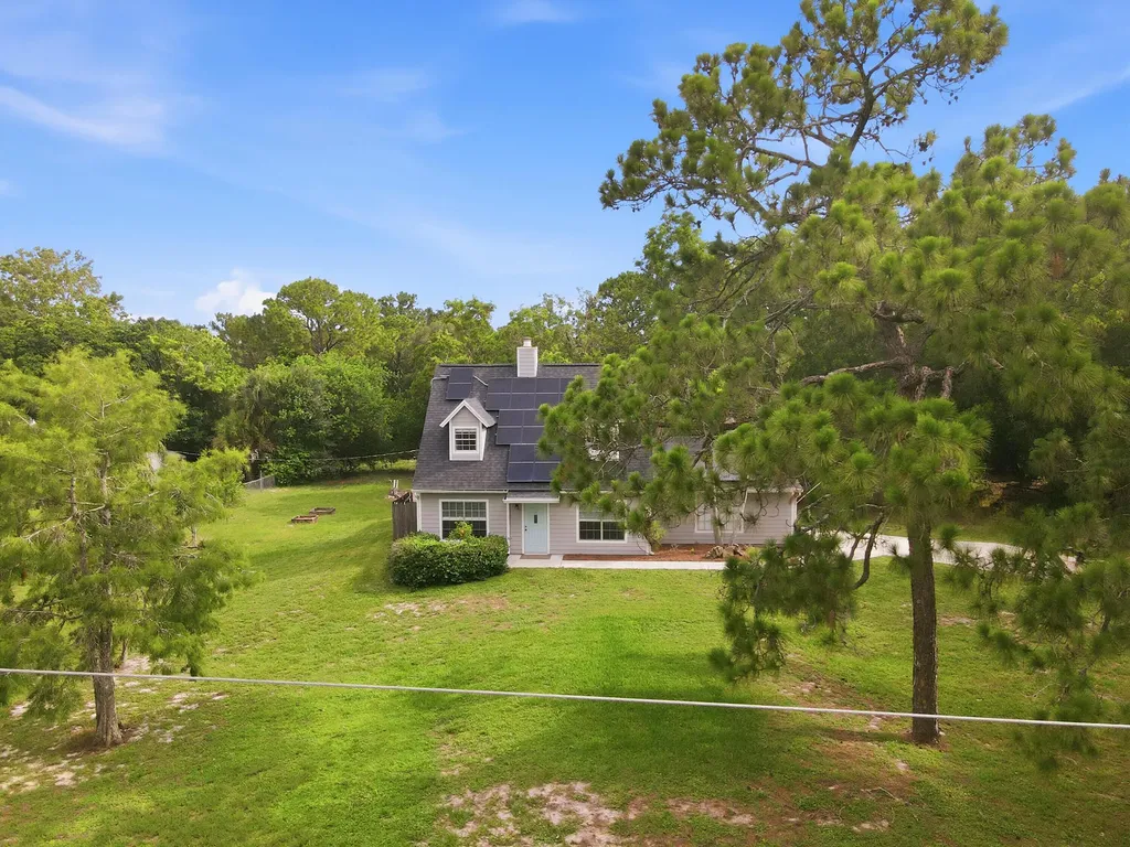 16317 Glasgow Drive E The Acreage FL 33470