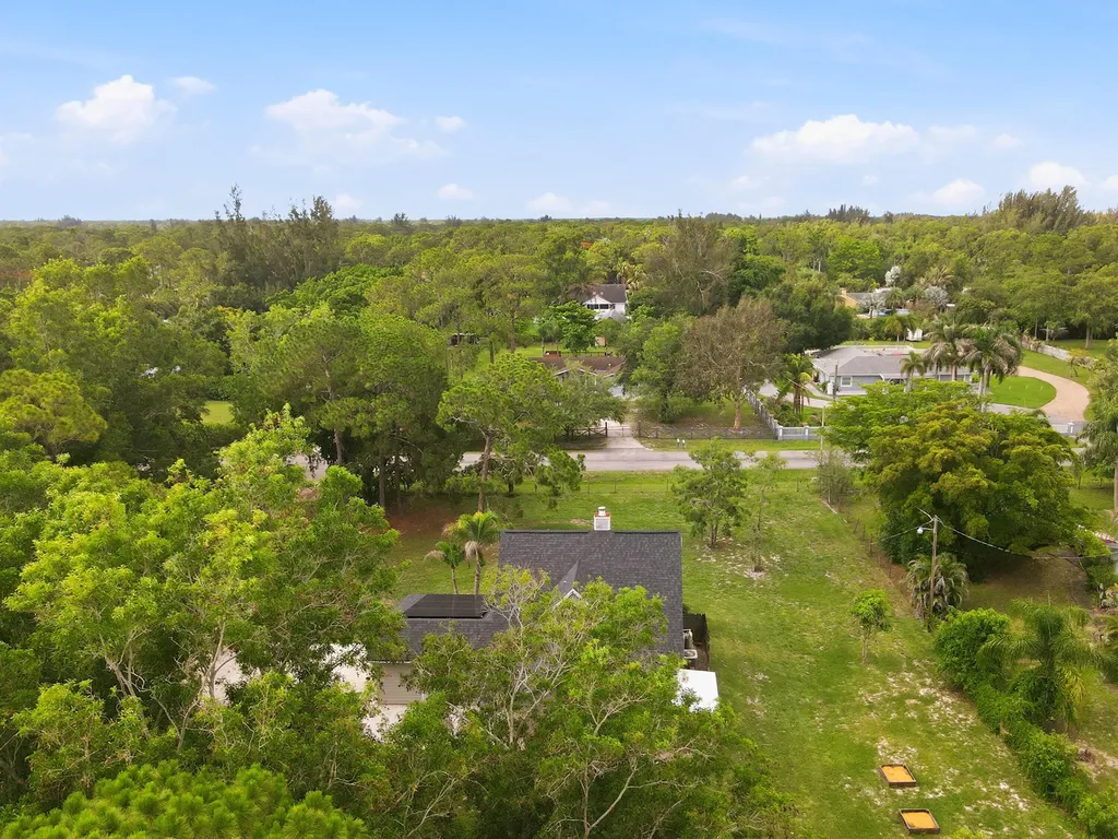 16317 Glasgow Drive E The Acreage FL 33470