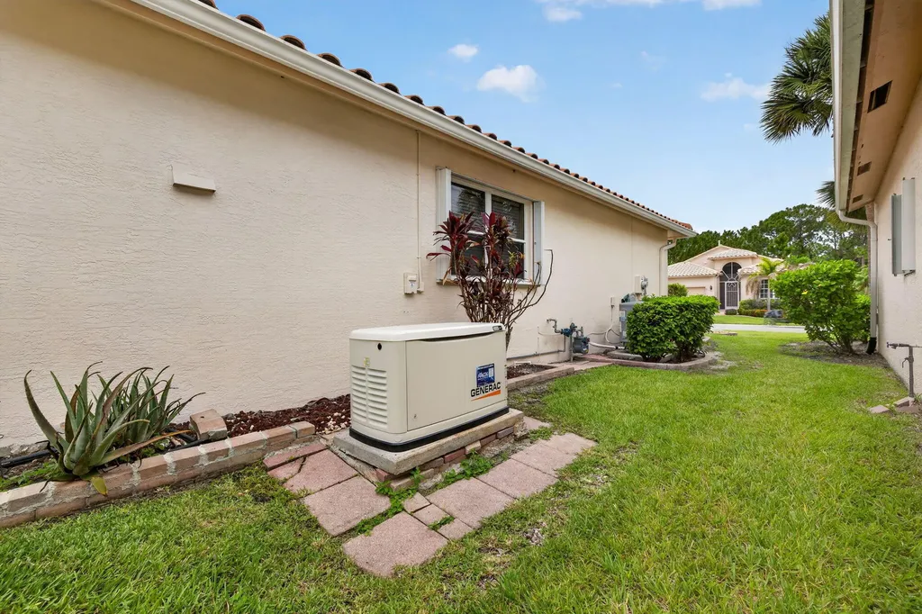 171 NW Lawton Road Port St Lucie FL 34986