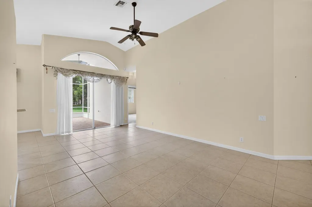 171 NW Lawton Road Port St Lucie FL 34986