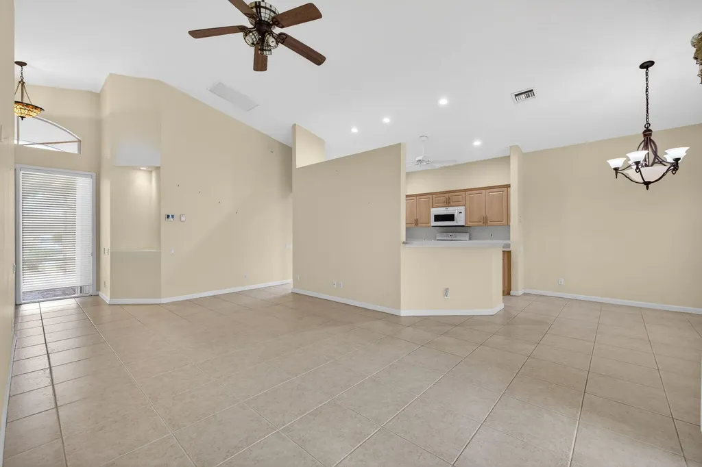 171 NW Lawton Road Port St Lucie FL 34986