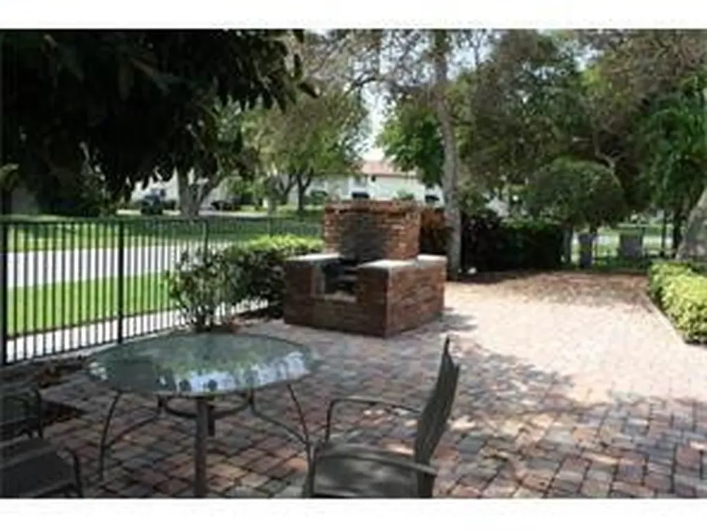 7200 NW 2nd Avenue Boca Raton FL 33487
